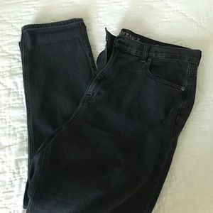 American eagle black mom jeans